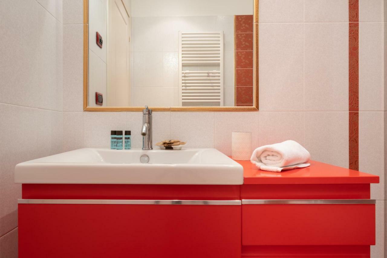 Petroni 38 By Studio Vita โบโลญญา ภายนอก รูปภาพ